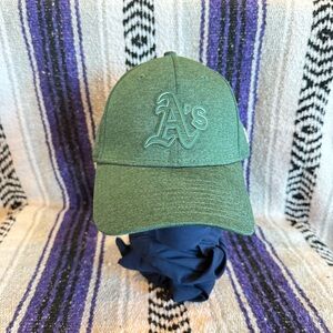Oakland Athletics A’s 39Thirty Hat Cap New Era Baseball Med/Lg Green on Green